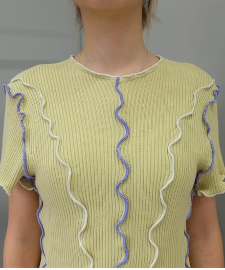 Frill Line Tops 7