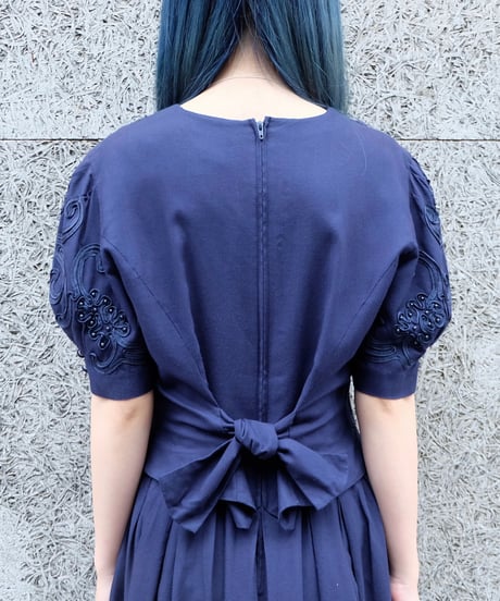 Vintage   Design 　One-piece