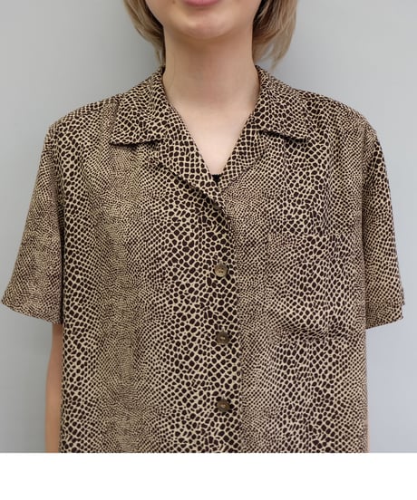 Vintage   Design Shirt