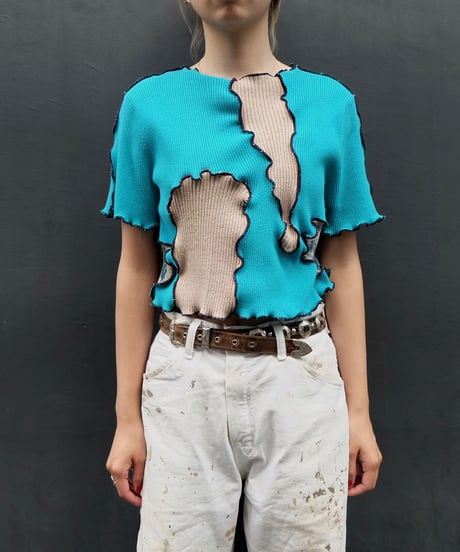 Frill Line Tops