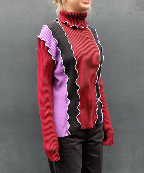 Frill Line Tops  25