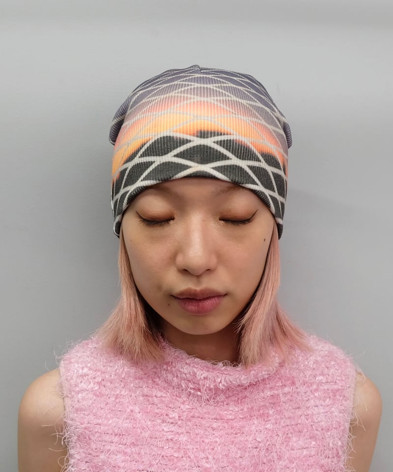 Labyrins Picture Beanie 13 | Shury