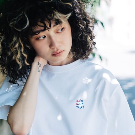 she said that + THE MOTT HOUSE TOKYO T-shirt White