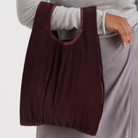 BAGGU Pleated Baggu Mahogany