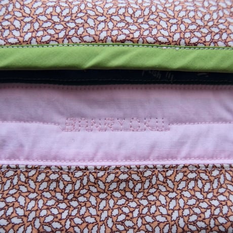banryoku patchwork flap pouch
