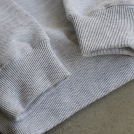 MOTT Embroidery Sweatshirts