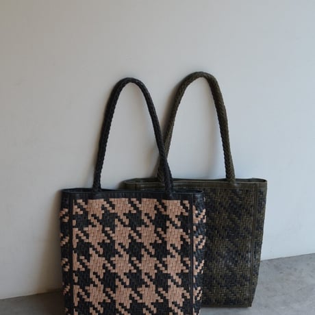BEMBIEN / Le Tote