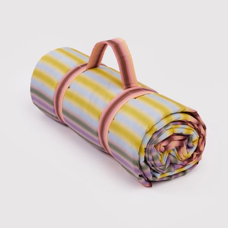 BAGGU/Puffy Picnic Blanket Gradient Stripe Multi