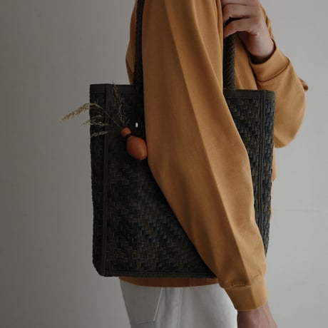 ATEMPORAL MARGEM dark green leather