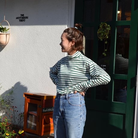 MHT Stripe turtle top