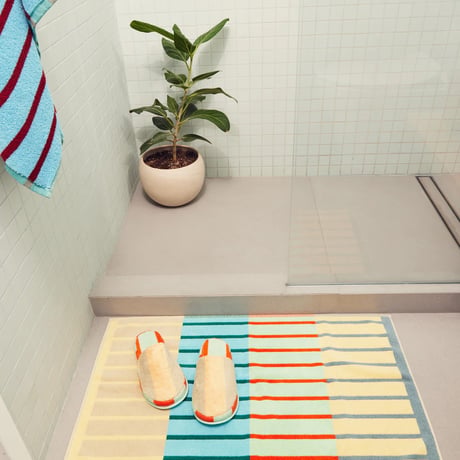 Dusen Dusen / House Stripe Bath Mats CONCRETE