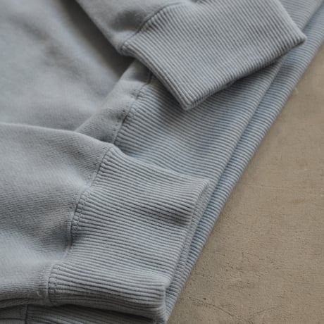 MOTT Embroidery Sweatshirts
