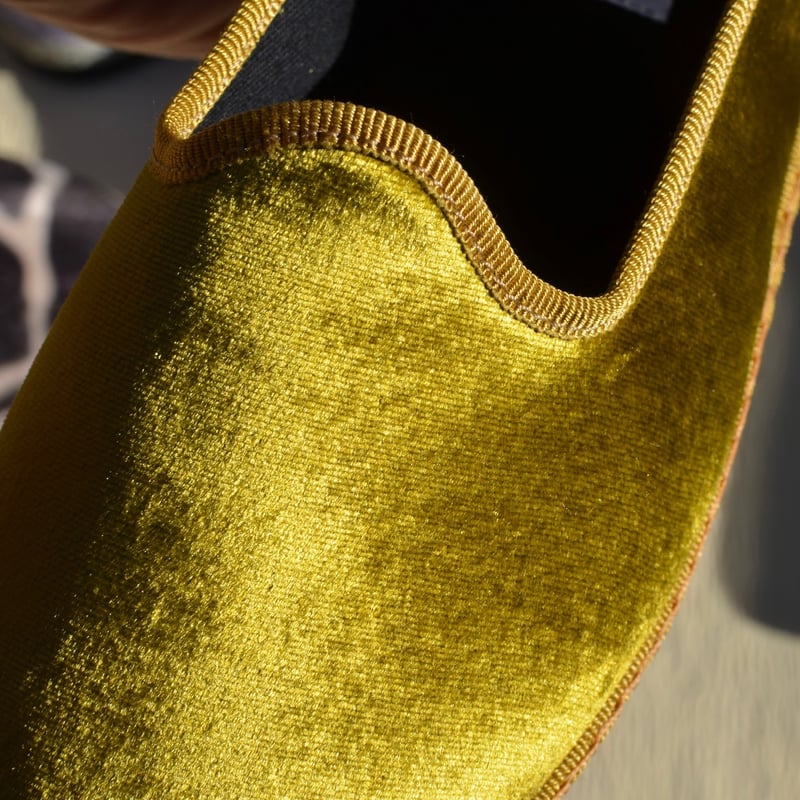 Sciuscià TRAGARA MIMOSA | THE MOTT HOUSE TOKYO