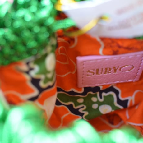Suryo // Bucket of Benjamins Green Grass