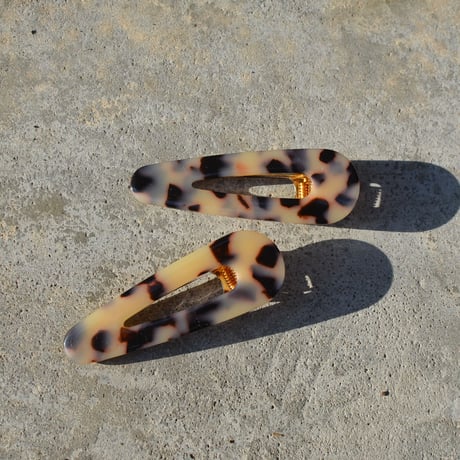 VALET STUDIO / Kelly Clips Tortoise