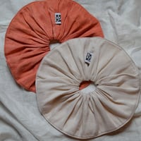 AZUR RAW SILK SCRUNCHIE