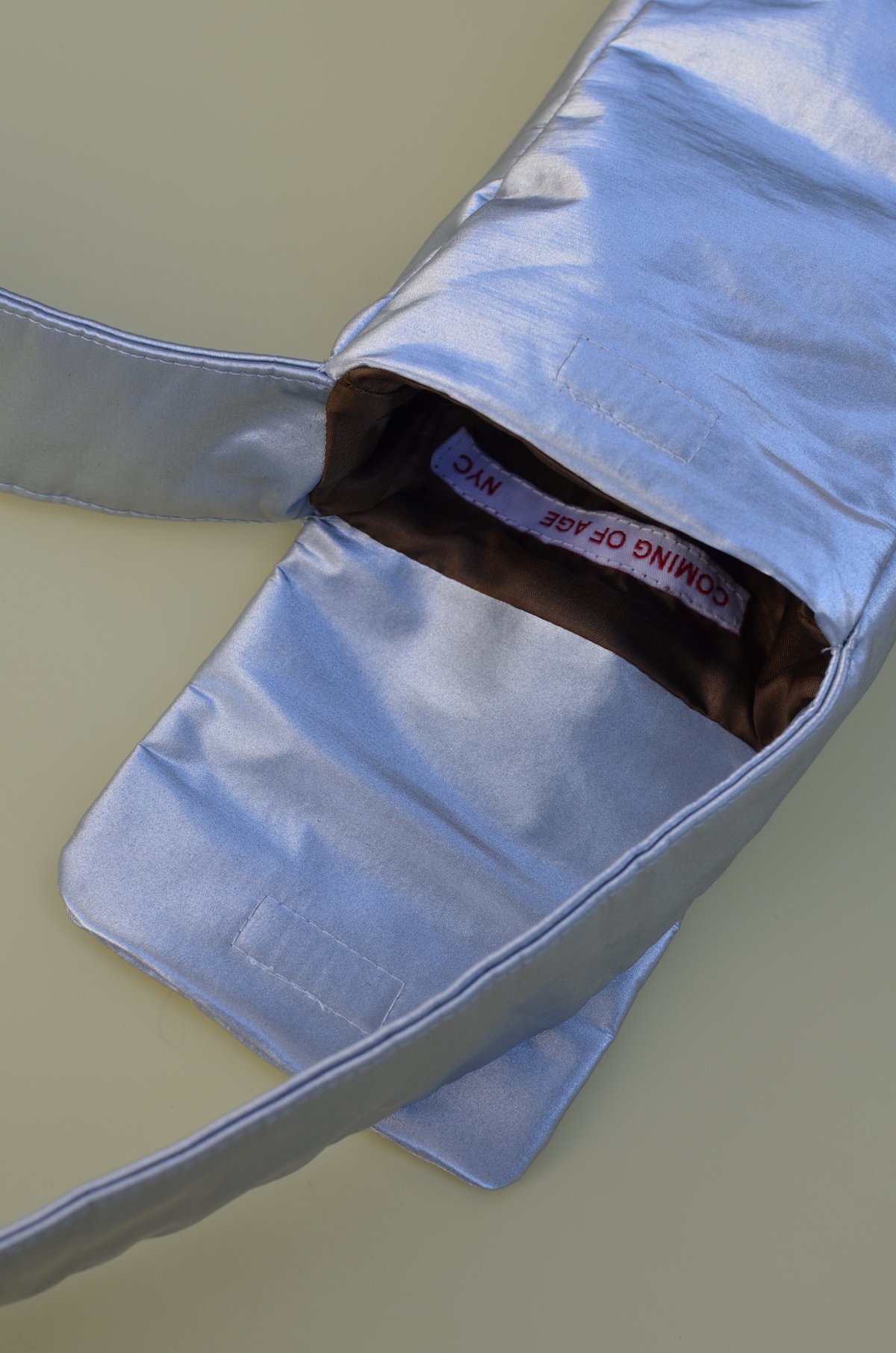 COMING OF AGE NYC  COA phoneボディクロスバッグ ショルダーバッグ IPHONE CROSSBODY | COMING OF