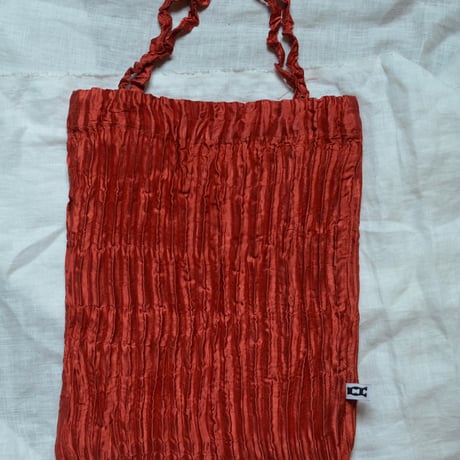 AZUR PLISSÉ SATIN SILK BAG