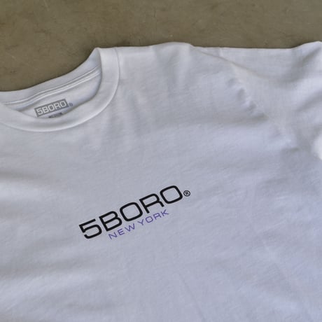 5BORO / 5B EXT. LOGO WHITE