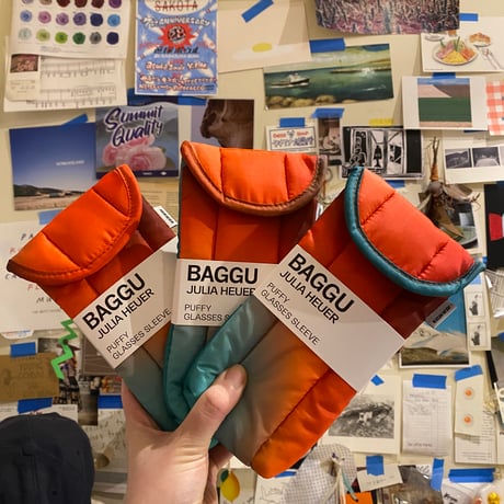 BAGGU / Puffy Glasses Sleeve Rain