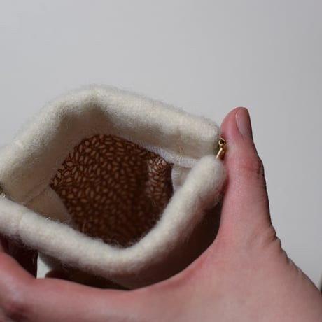 banryoku wool pouch