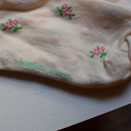 Bonjour March Vintage Flower Socks