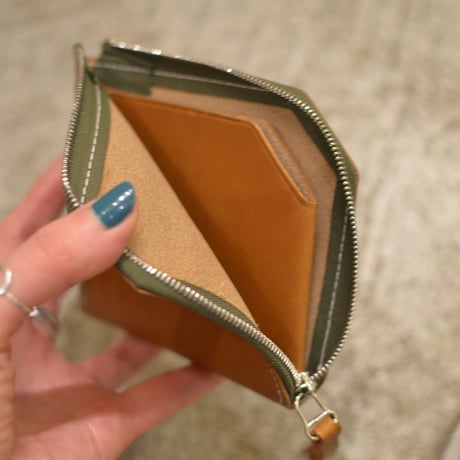 Salix Pond + THE MOTT HOUSE TOKYO Zip Wallet