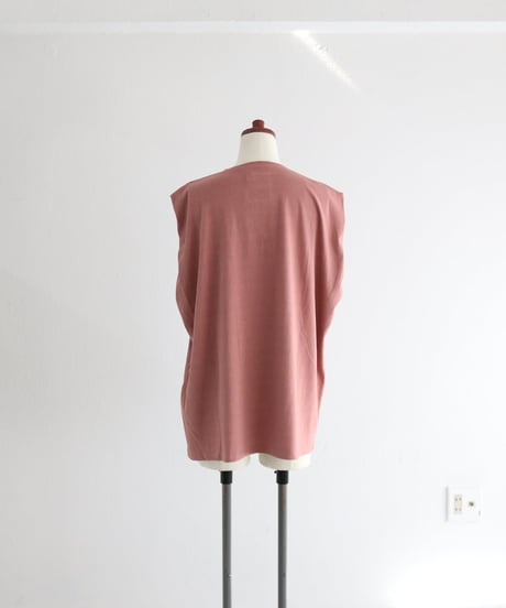 スリーブレストップ/ SLEEVELESS TOP