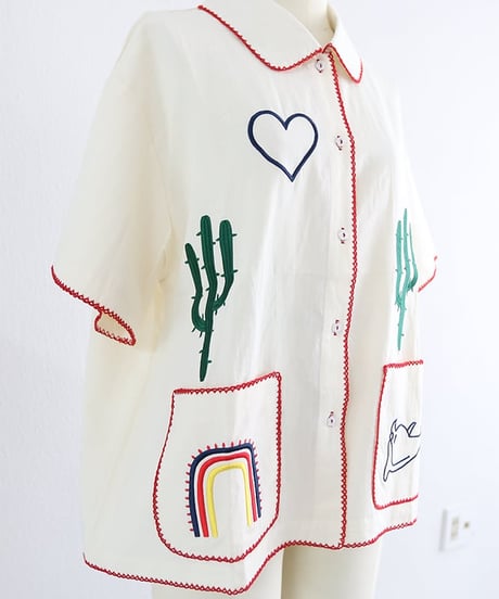 【MWEZI by ZURIsol 沖縄・宜野湾 レディースファッション 通販】サボテン 刺繍 シャツ