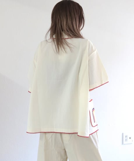 【MWEZI by ZURIsol 沖縄・宜野湾 レディースファッション 通販】サボテン 刺繍 シャツ