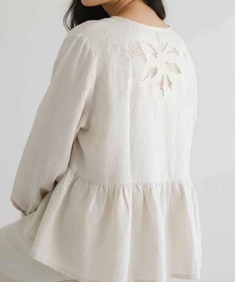 リネンカットワークブラウス / LINEN CUTWORK BLOUSE