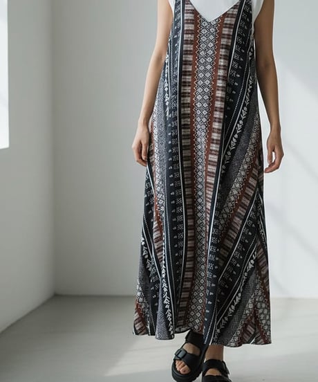 エスニック柄 ラインキャミワンピース / Ethnic line camisole dress【MWEZI by ZURIsol 沖縄 レディースファッション 通販】