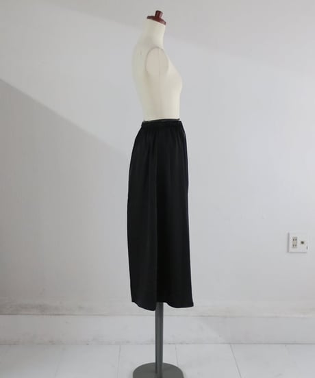 シルキーロングスカート / Silky long skirt【MWEZI by ZURIsol 沖縄 リゾートファッション 通販】レディース