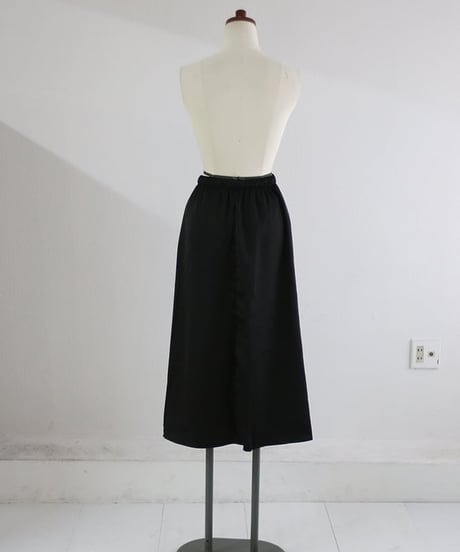 シルキーロングスカート / Silky long skirt【MWEZI by ZURIsol 沖縄 リゾートファッション 通販】レディース