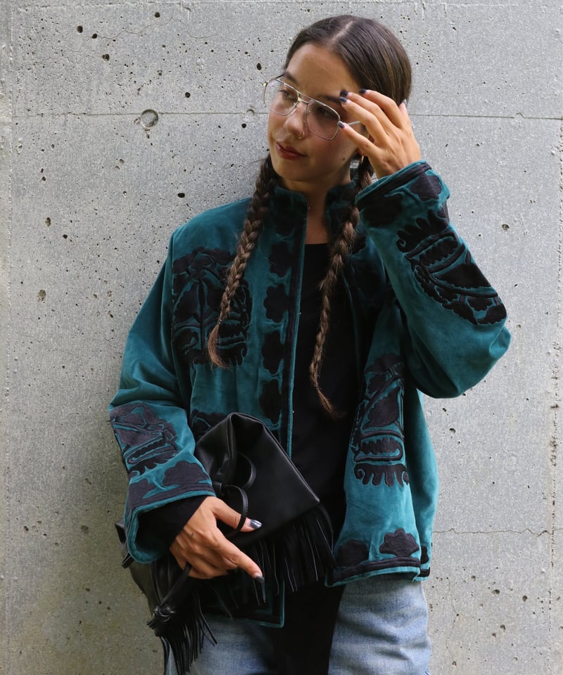 刺繍ベロアジャケット(5W36011E) | MWEZI by ZURIsol okinawa