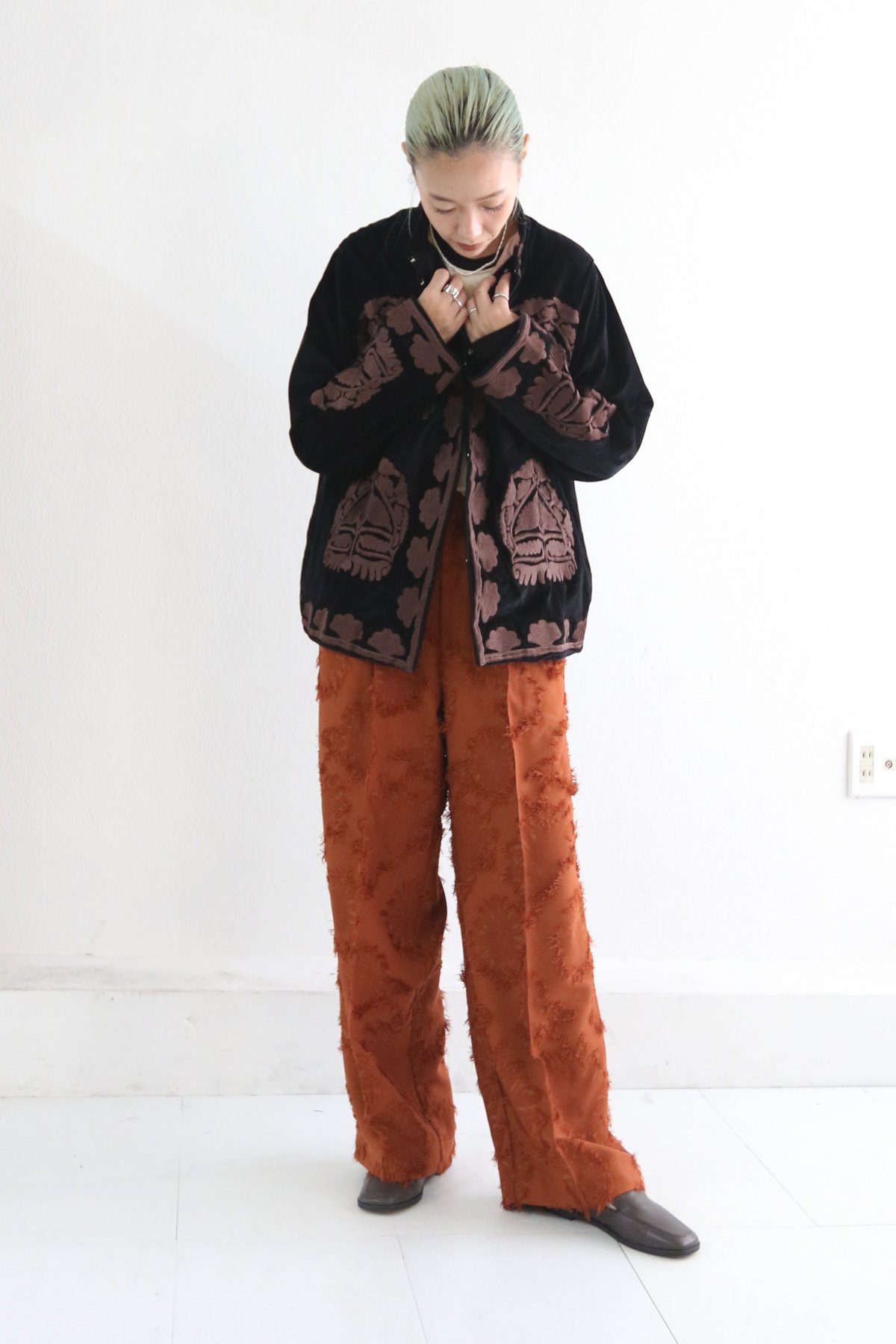 RAIZO蛇刺繍 ベロアジャケット 刺繍ベロアジャケット(5W36011E) | MWEZI by ZURIsol okinawa