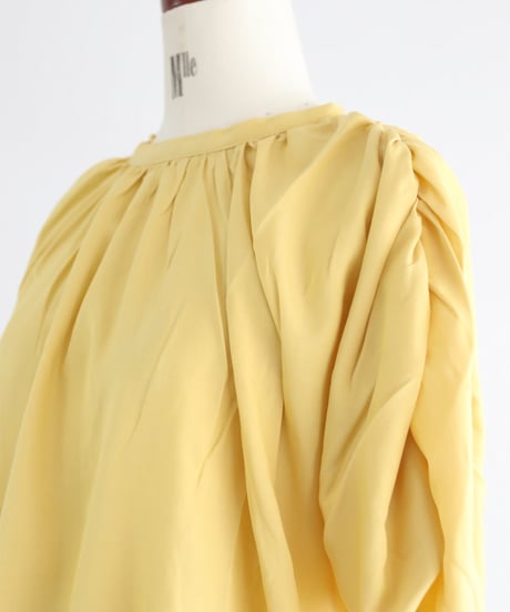 シャーリングトップス / SHIRRING DESIGN TOP