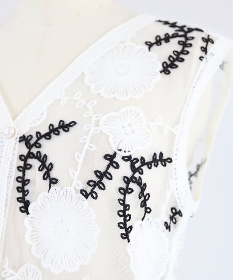 シースルー刺繍ジレ レディース フラワー刺繍 レースベスト / See-through embroidered vest
