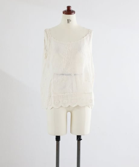 刺繍キャミソール/ Embroidered camisole