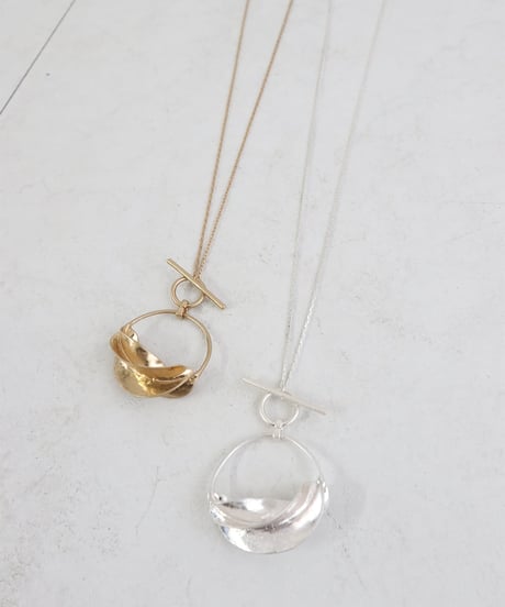 サークルホイップネックレス / Circle Whip Necklace