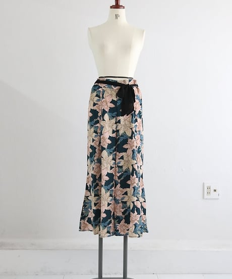 2パターン花柄パンツ / 2patterns of floral print pants