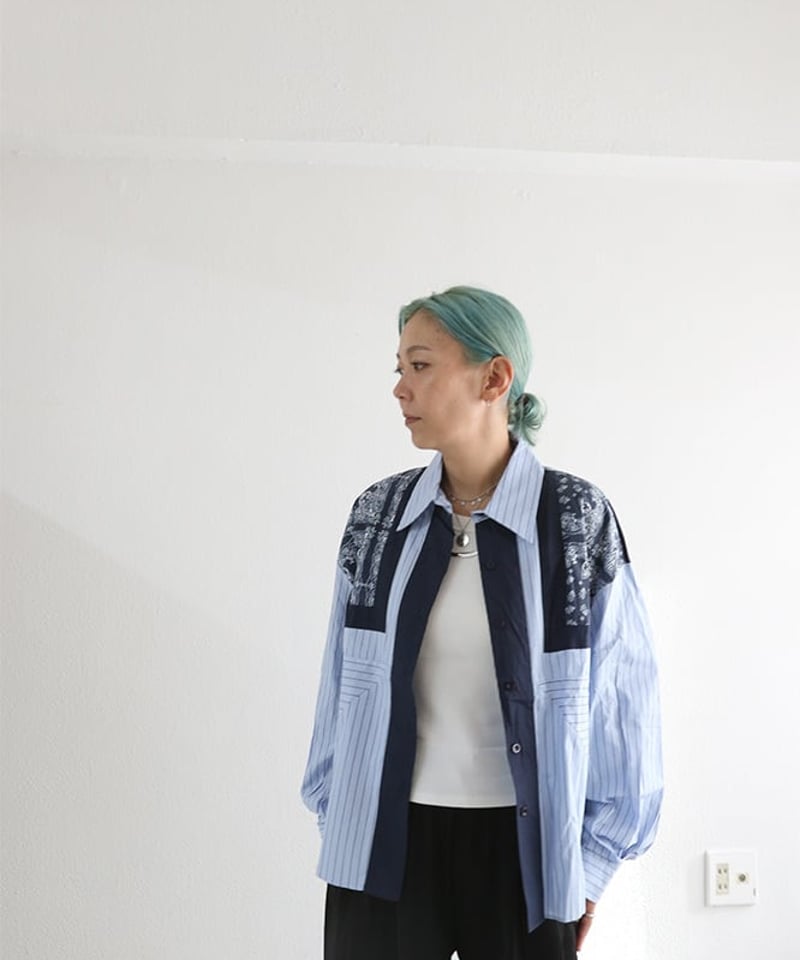 【美品】ETRO バンダナ柄 長袖シャツ 麻100 サイズ44 美品】ETRO バンダナ柄 長袖シャツ 麻100 サイズ44