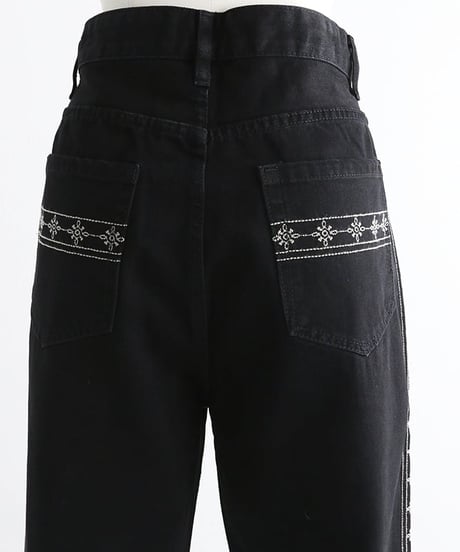 サイドエンブロデニム/ Side Embroidered Denim