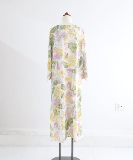 【MWEZI by ZURIsol 沖縄 リゾートファッション 通販】レディース プリントレースドレス / PRINT LACE DRESS