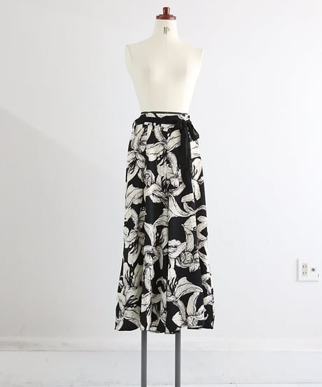 2パターン花柄パンツ / 2patterns of floral print pants