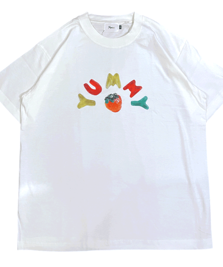 【MWEZI by ZURIsol 沖縄 レディースファッション/親子リンク/ペアルック】　Yummy Strawberry Tシャツ (Adult)MZ-21