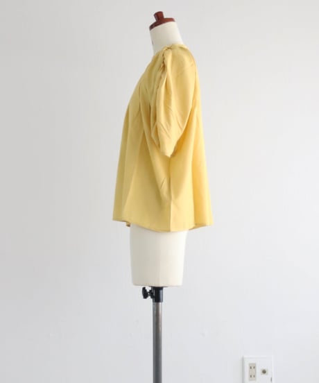 シャーリングトップス / SHIRRING DESIGN TOP