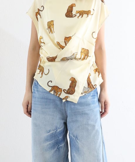 【MWEZI by ZURIsol 沖縄 リゾートファッション 通販】レディース チーター トップス / cheetah top