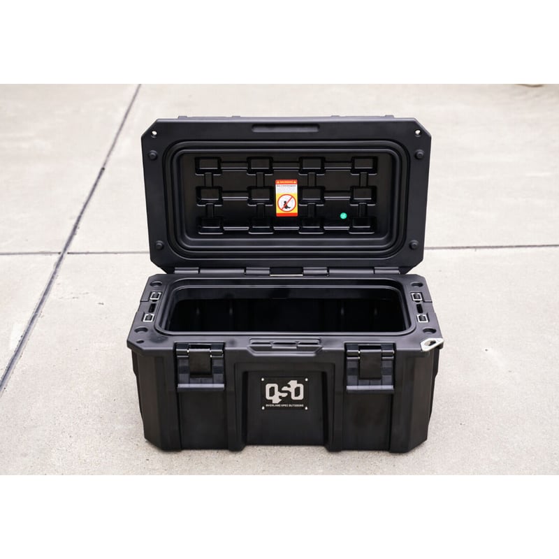 OVERLAND SPEC OUTDOORS ツールボックス ハードケース 50L ブラック オーバーランド スペック アウトドアーズ アウトドア キャンプ 苫小牧西店 OVERLAND SPEC OUTDOORS Rugged box 50 | MISTLAND