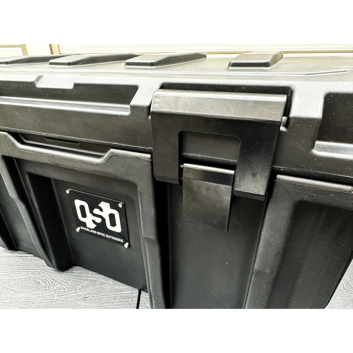 OVERLAND SPEC OUTDOORS Rugged box 50 Version wi